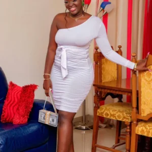 Robe à manche unique