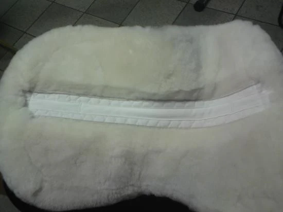 Amortisseur en mouton Mattès personnalisable – Image 5