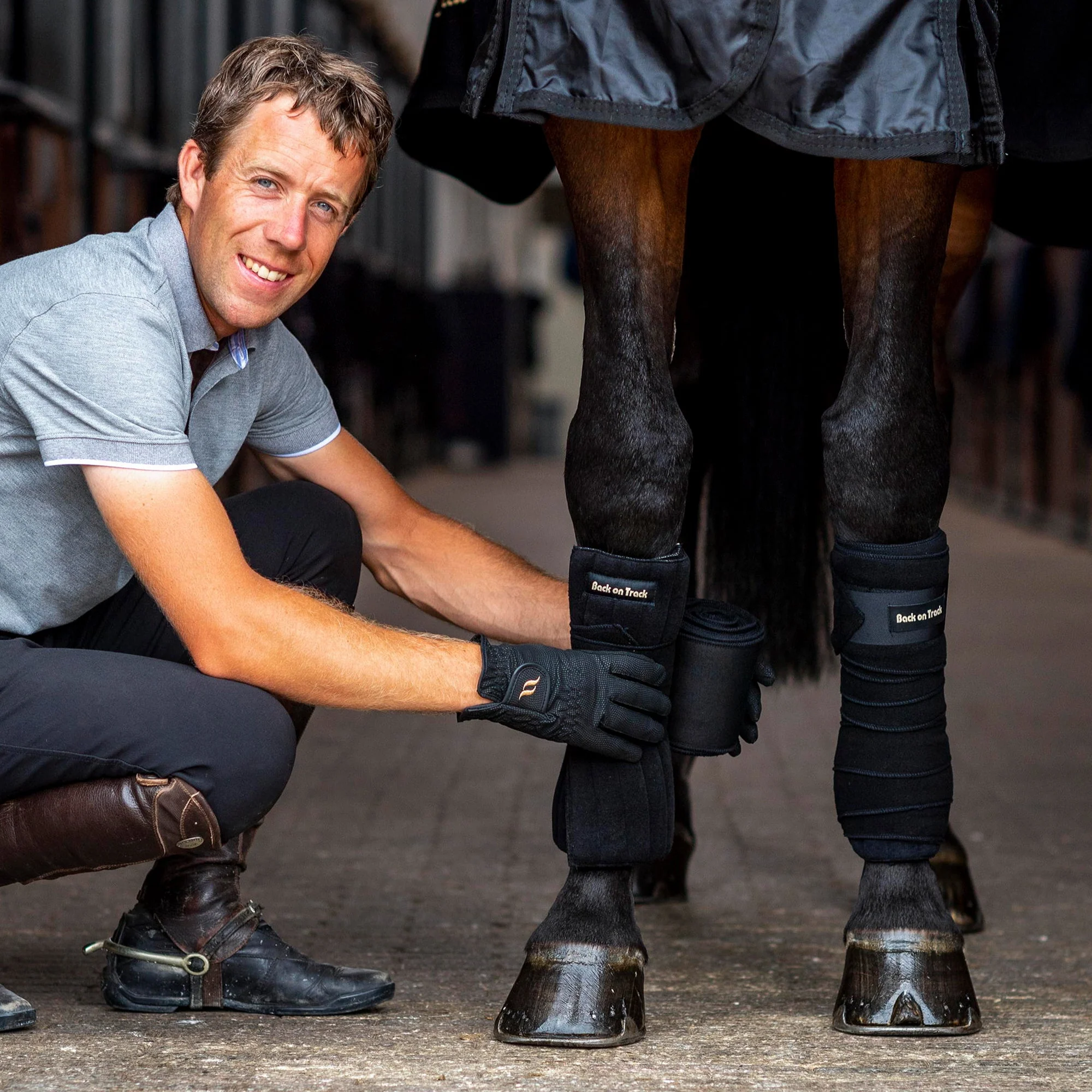 Bandes de polo Back on Track – Image 2