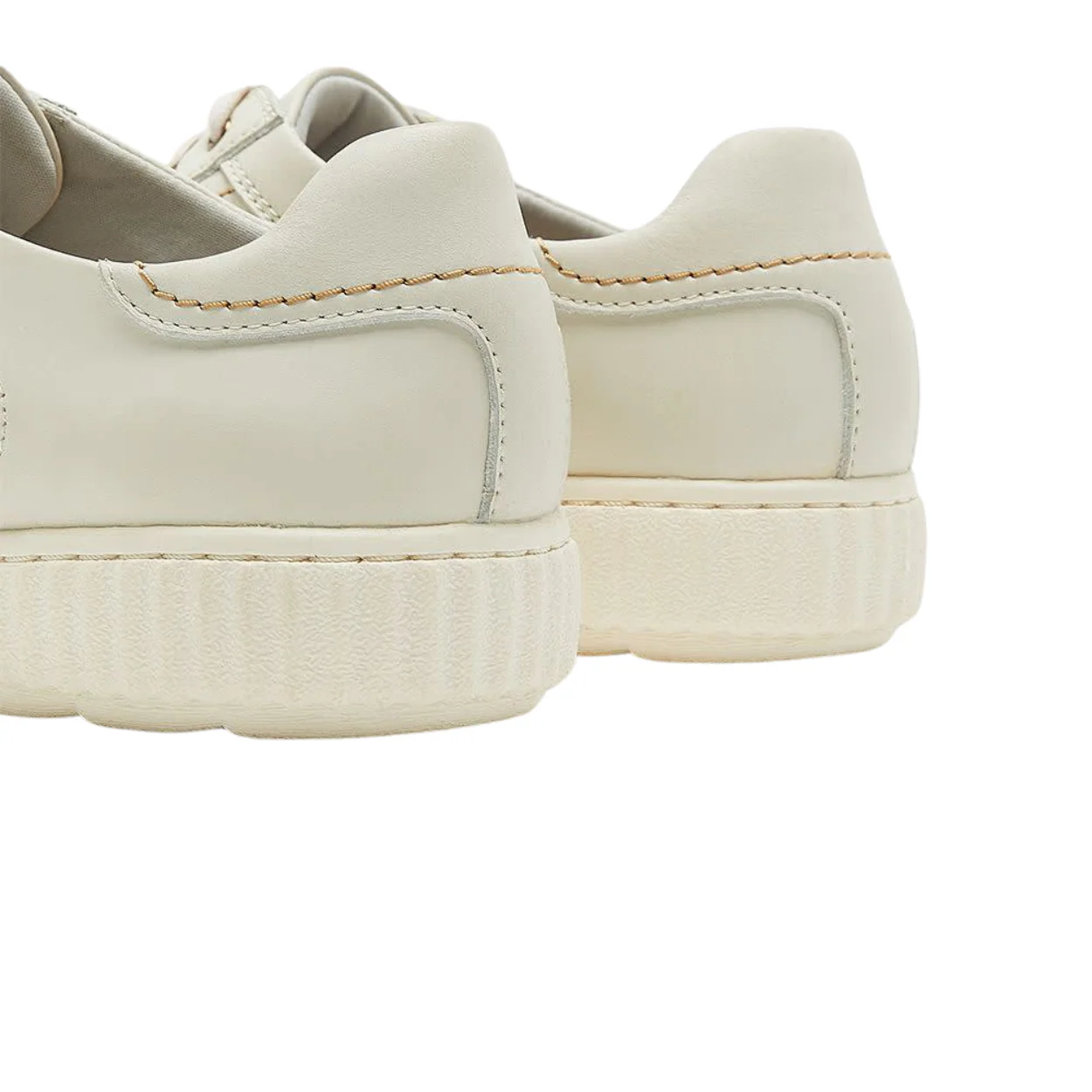 CAROLINE JANNA – Image 8