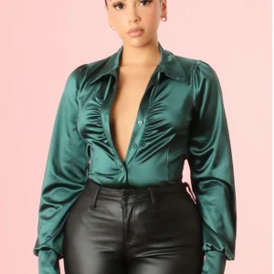 Body suit vert à manche longue bouton devant