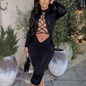 Robe-longue à lacet  ruché