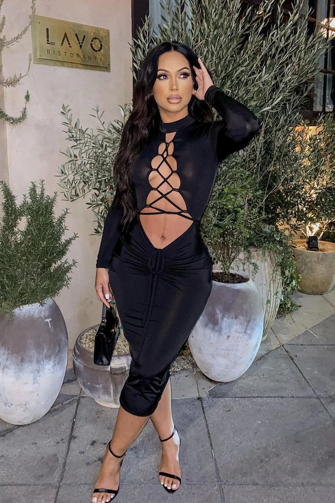 Robe-longue à lacet ruché