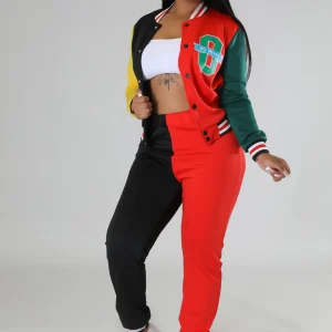 Ensemble veste universitaire et pantalon jogging multicolore