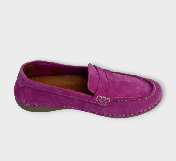 DISPONIBLE EN LIGNE SEULEMENT - TYCHE - MOCASSINS - #56 - MAVIS - FUSHIA SUEDE