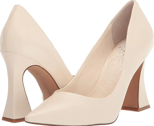 DISPONIBLE EN LIGNE SEULEMENT - VINCE CAMUTO - VC-AKENTA - SOULIERS À TALONS - #6 - BEIGE – Image 2
