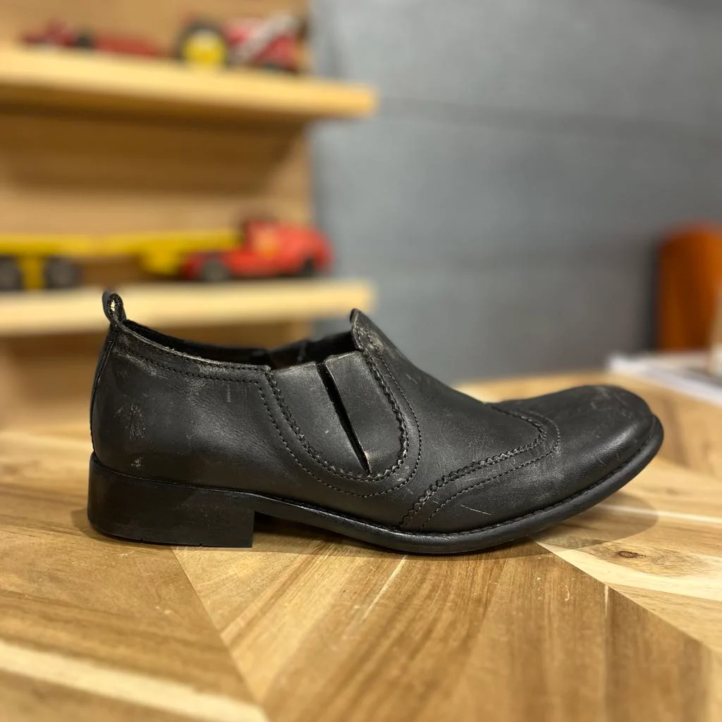 DISPONIBLE EN LIGNE SEULEMENT – FLY LONDON – #8896