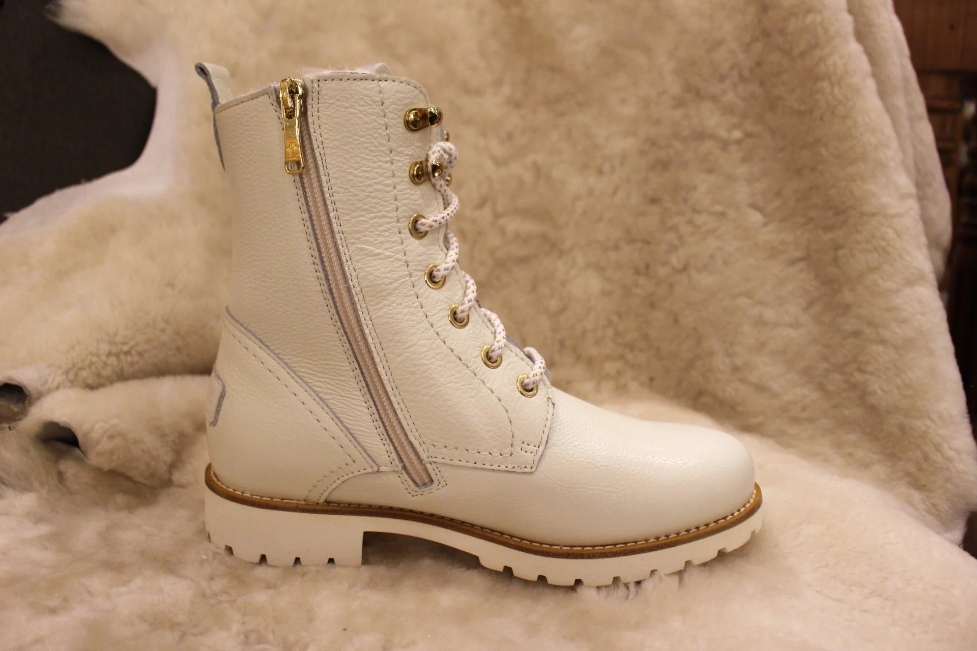 FARA IGLOO TRAVELLING – Image 6