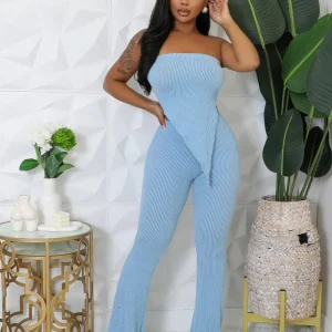 Ensemble pantalon extensible taille haute bas large et top asymétrique