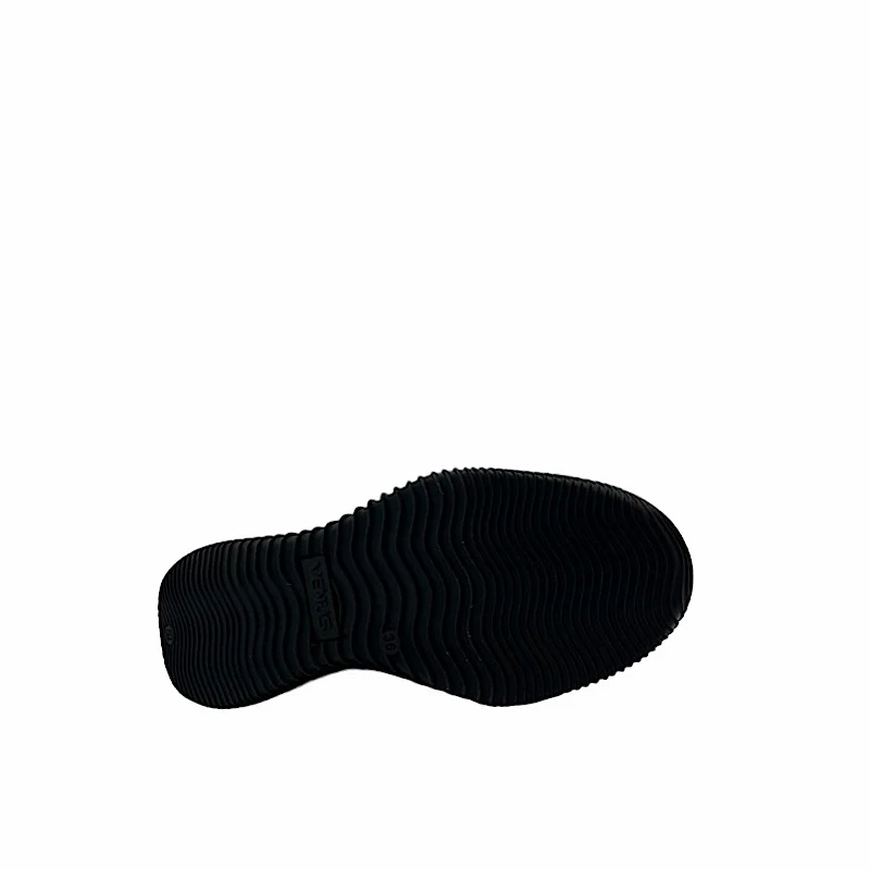 Chaussures en cuir noir. – Image 2