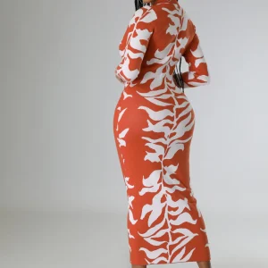 Robe longue tricotée à manche longue bouton devant