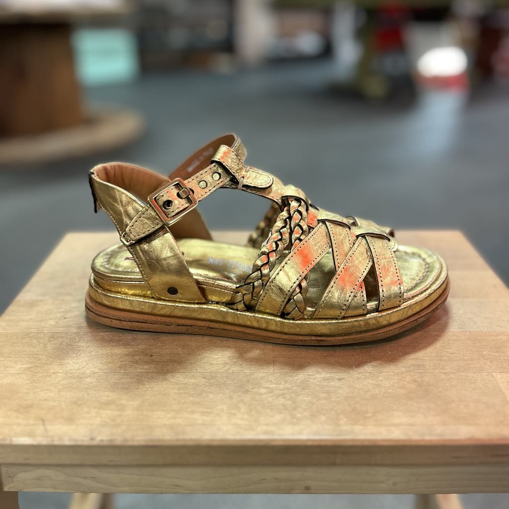 AS98 - SANDALE - B60017-301-6155 - (#81) - GOLD