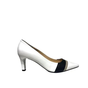 Chaussures Högl en cuir blanc, taupe et noir.